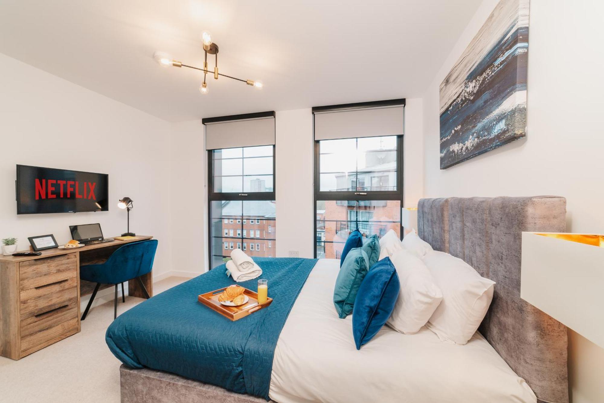 Luxury City & Canal View Stylish Pad, Family, Contractors, Fast Wifi Birmingham Exterior photo
